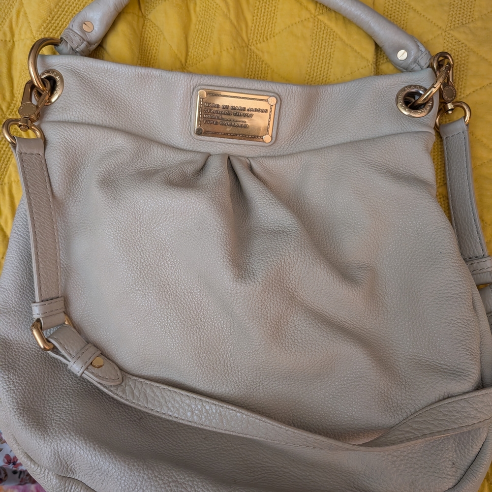 Marc By Marc Jacobs Off White Cream Leather Shoulder Bag